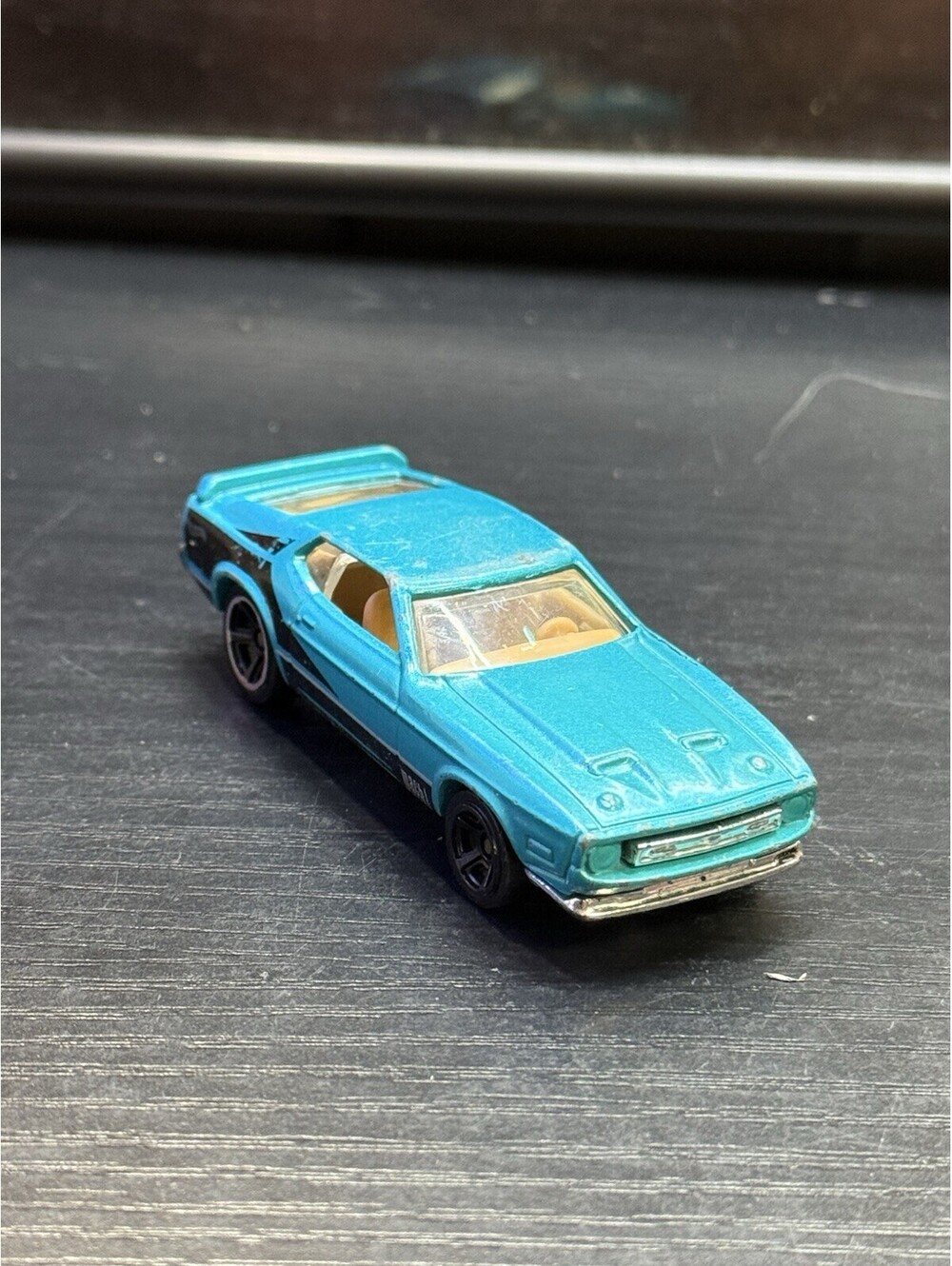 Hot Wheels ’71 Ford Mustang Mach 1 Teal Black Stripes Loose 1:64